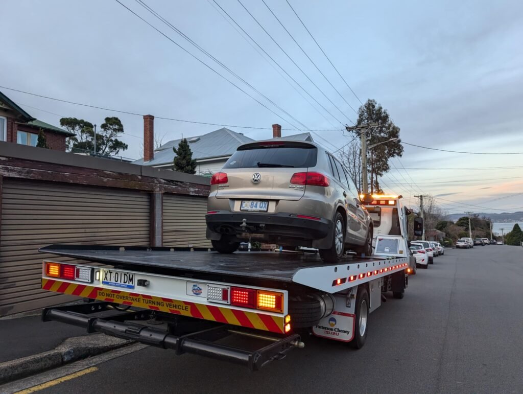 Breakdown towing operation by Big Boy Towing